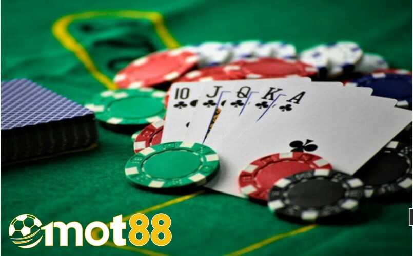 Cách chơi Mot88 Poker có thể giành được phần lãi suất cao